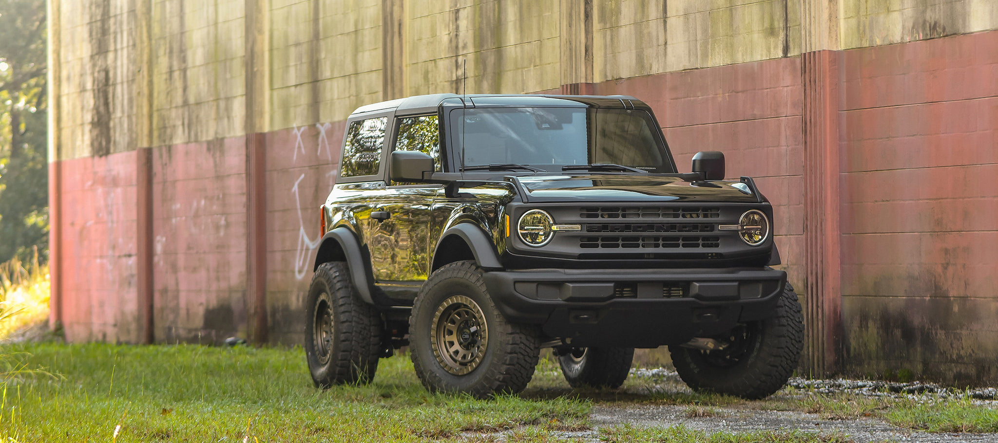overland sector wheels rig gallery black ford bronco on 17x9 satin bronze venture wheels
